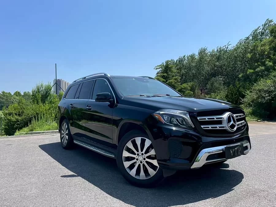Mercedes Benz GLS