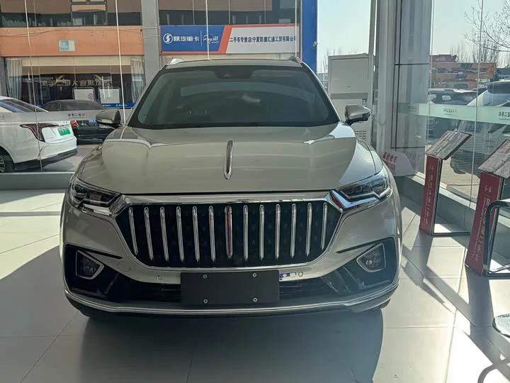 Hongqi HS5