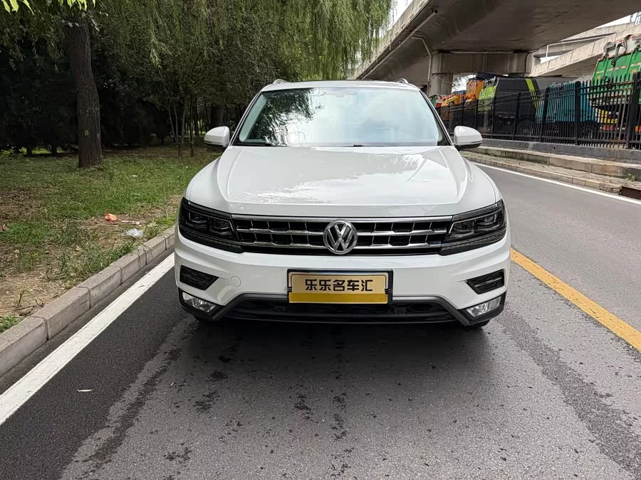 Volkswagen Tiguan L