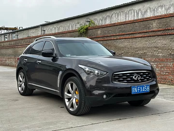 Infiniti FX
