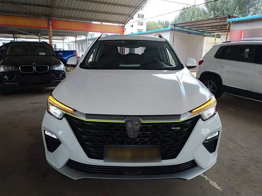 Roewe RX5