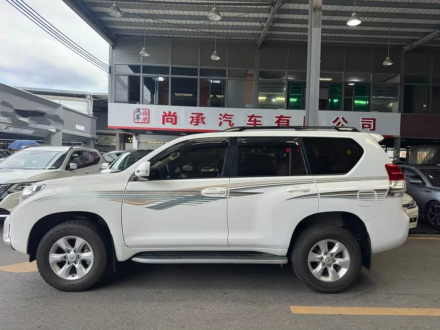 Toyota Prado