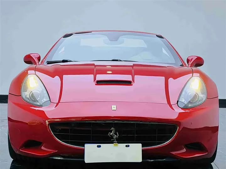 ferrari California T