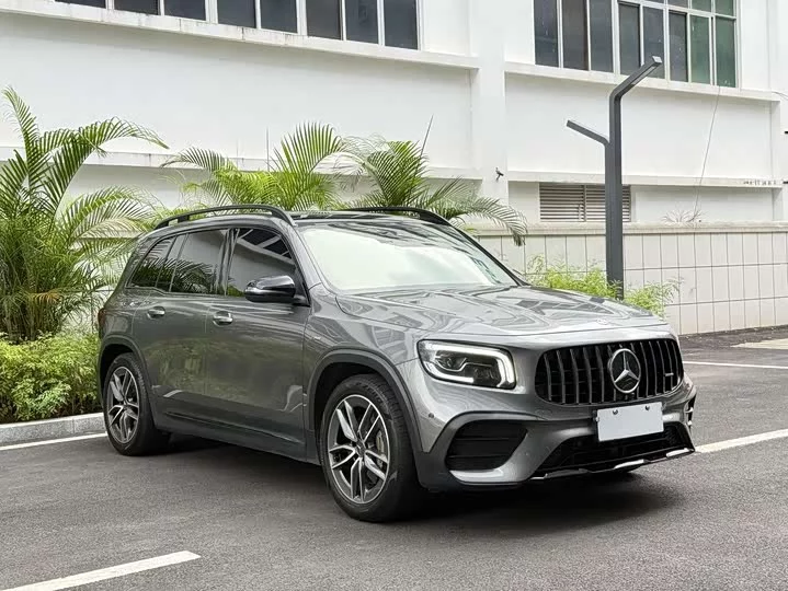 Mercedes-Benz GLB AMG