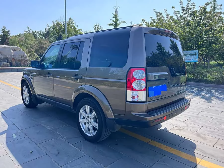 Land Rover finds