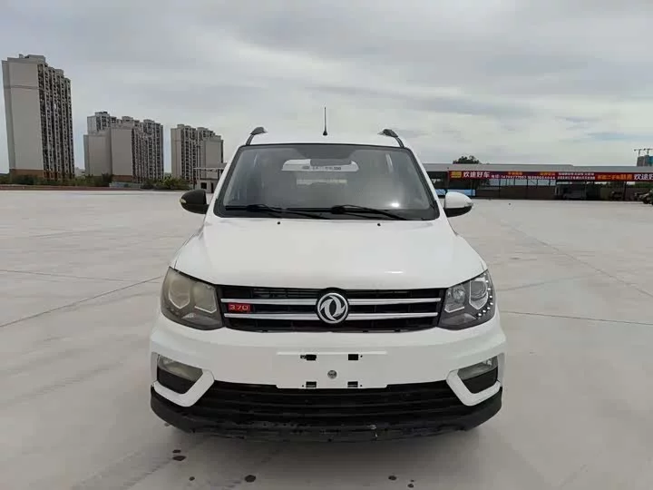Dongfeng Fengon 370