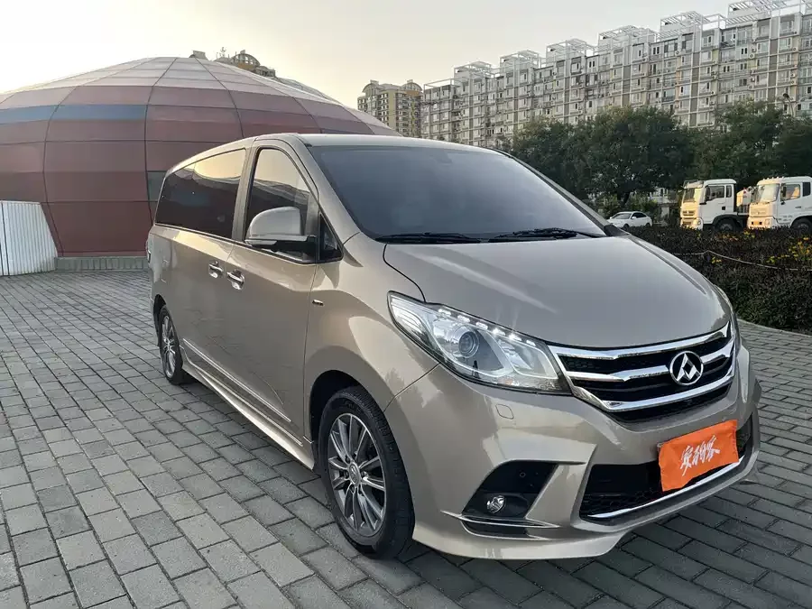 Maxus G10