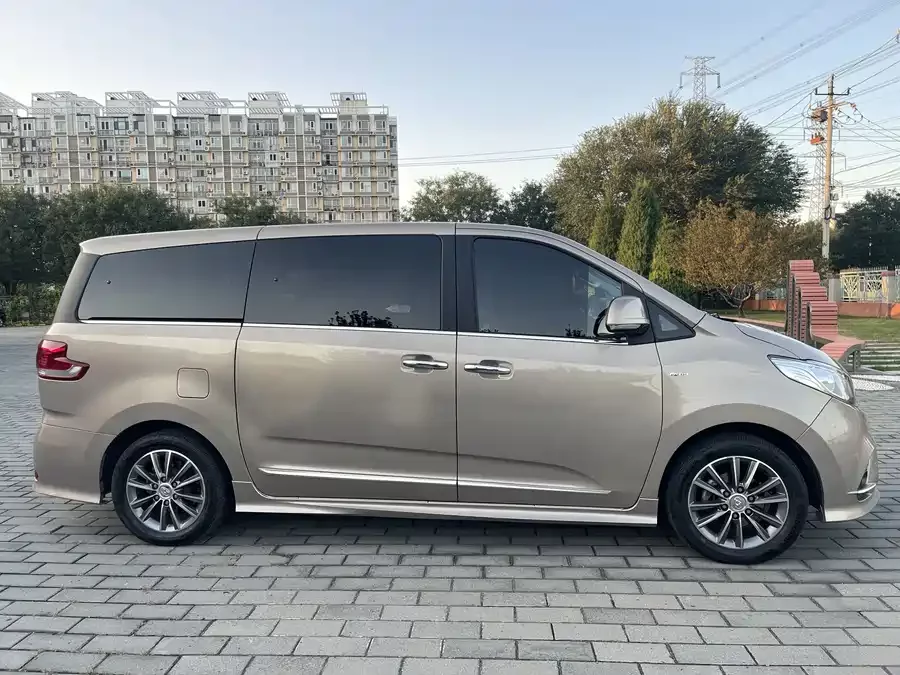 Maxus G10