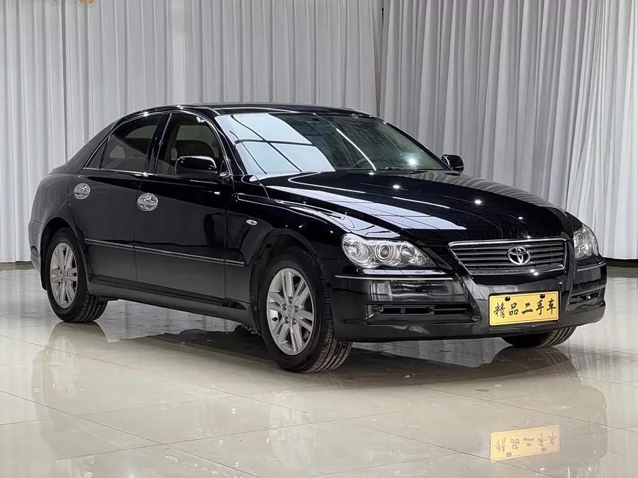 Toyota Reiz