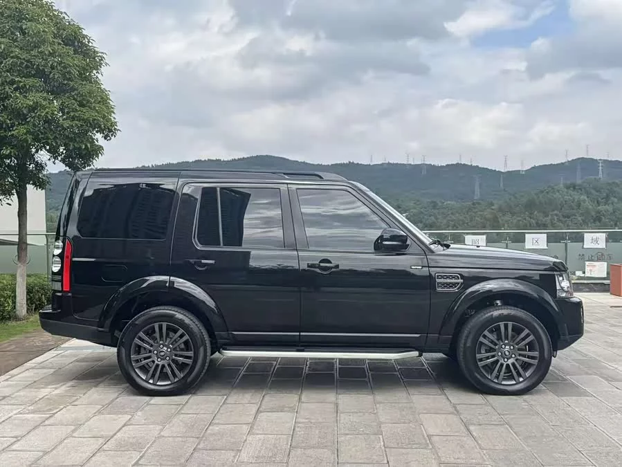 Land Rover finds