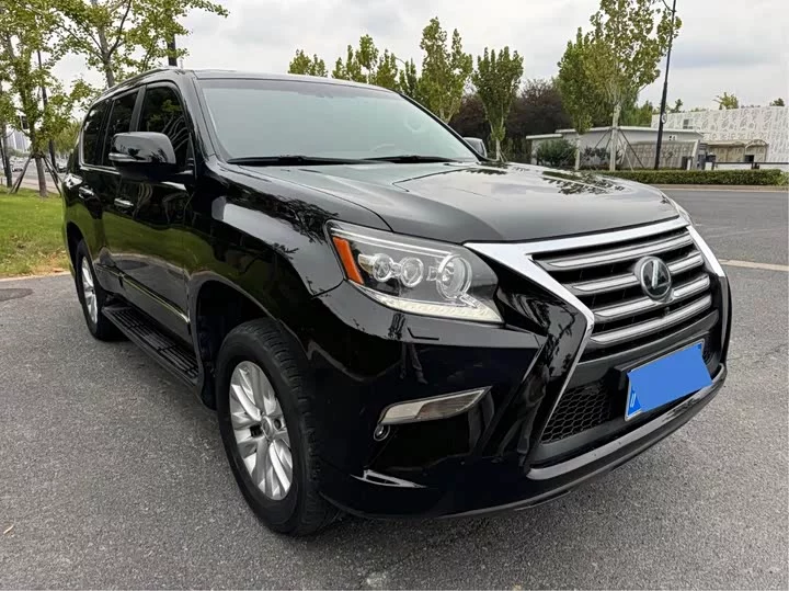 Lexus GX