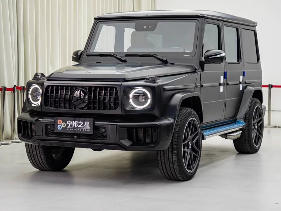 Mercedes Benz G-rated