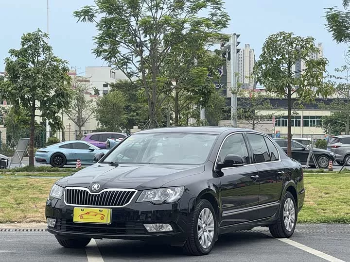 Skoda SuperB