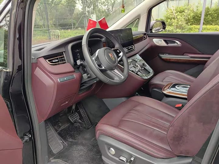 Hongqi HQ9