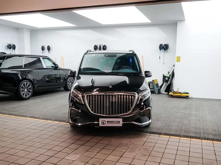 Mercedes Benz Class V