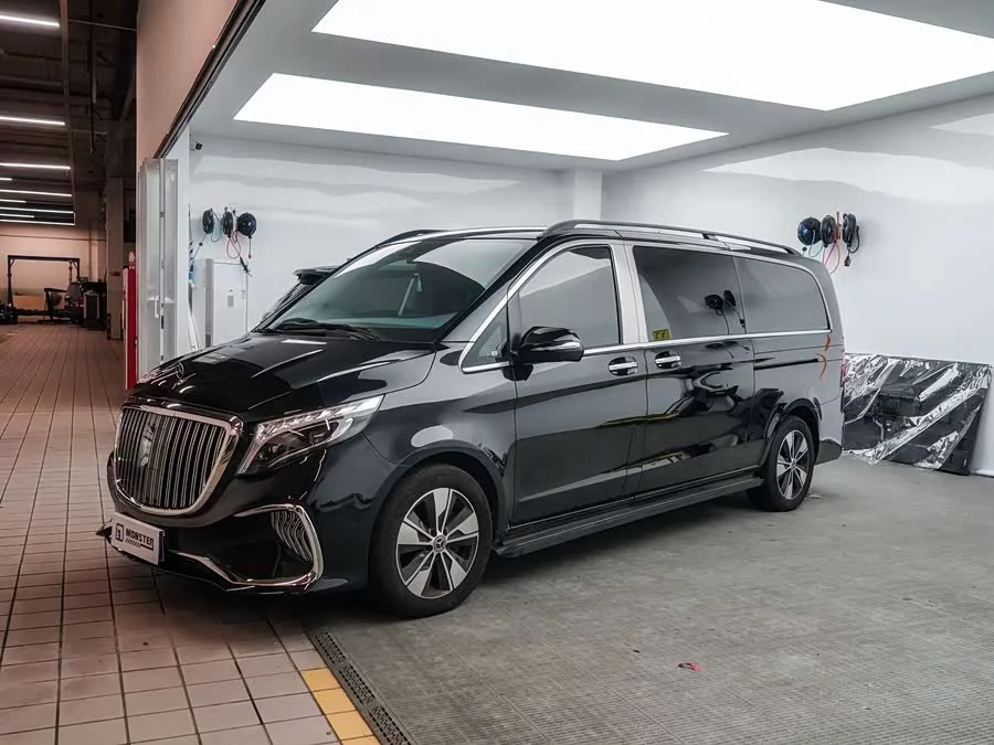 Mercedes Benz Class V