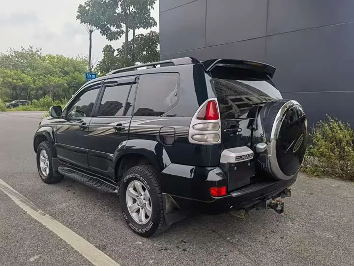 Toyota Prado