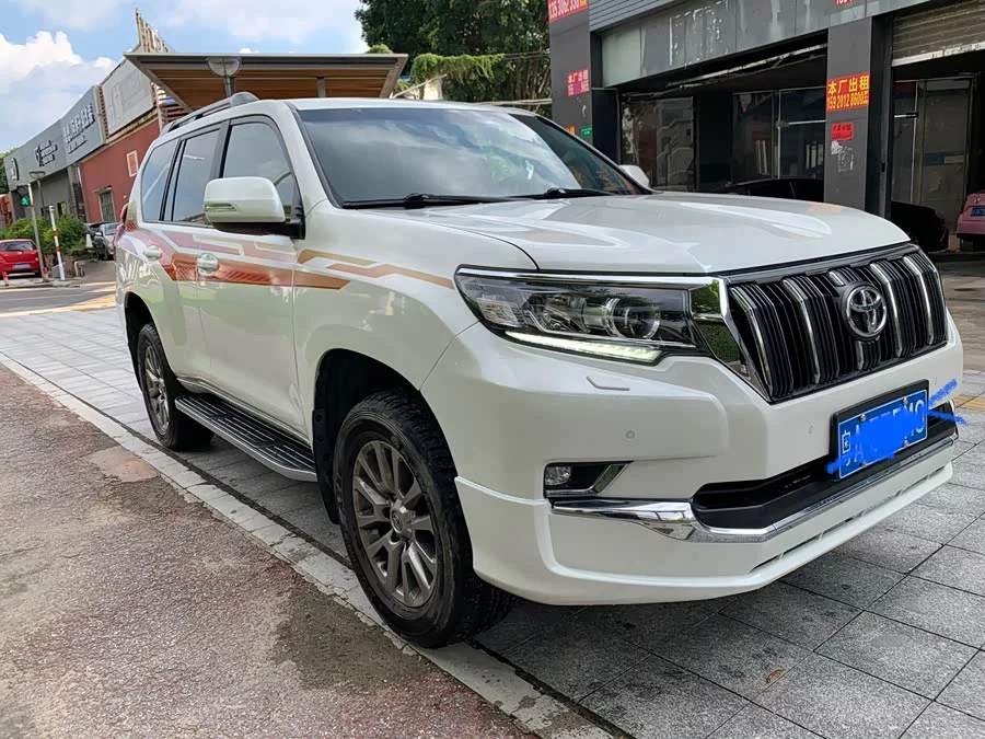 Toyota Prado
