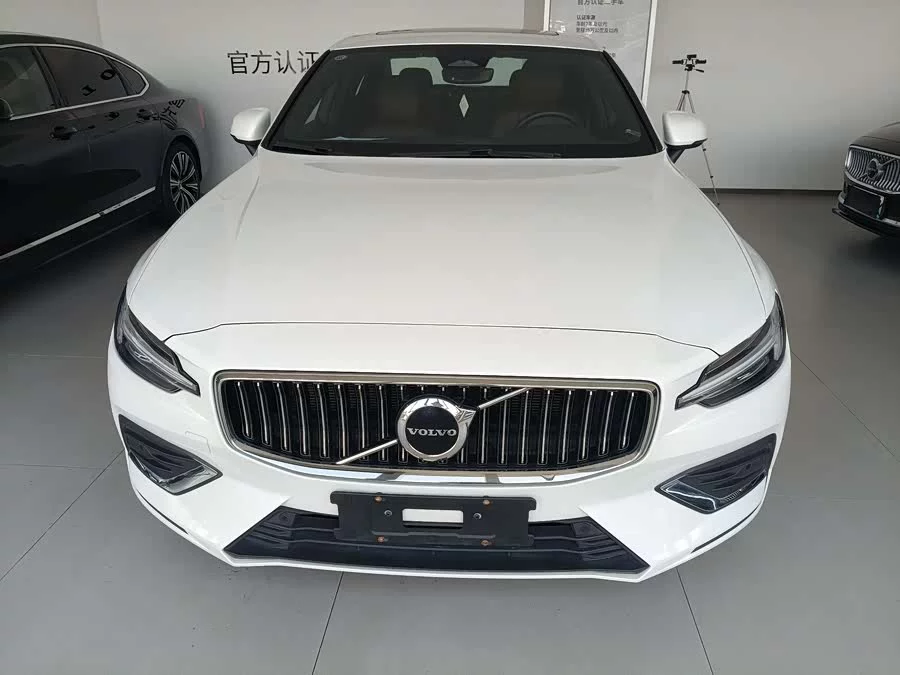 Volvo S60
