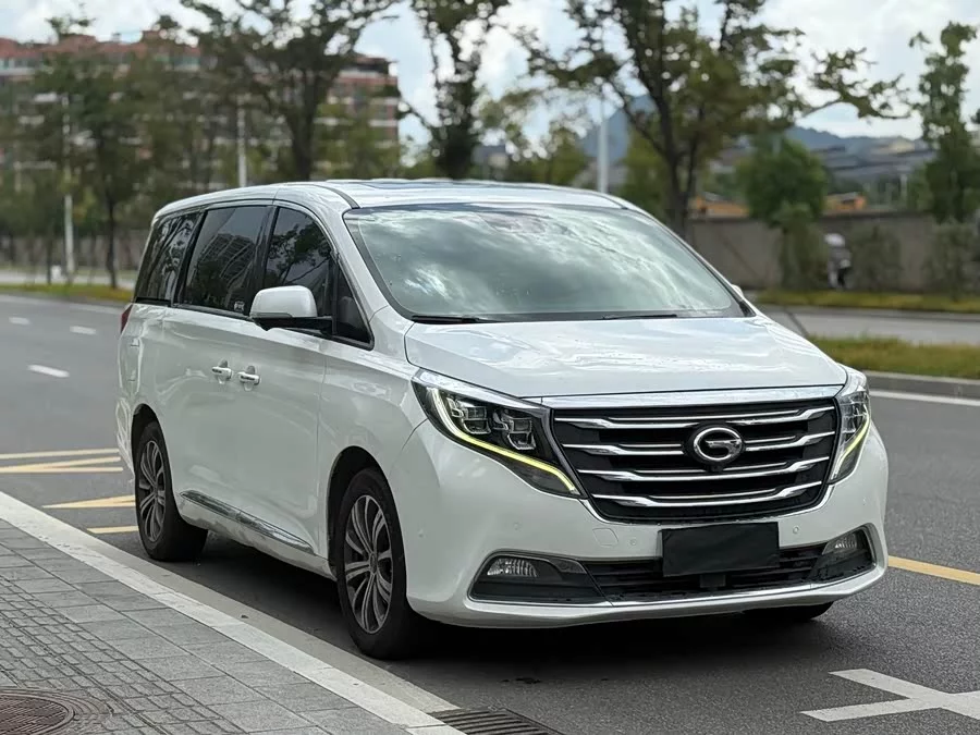 GAC Trumpchi M8