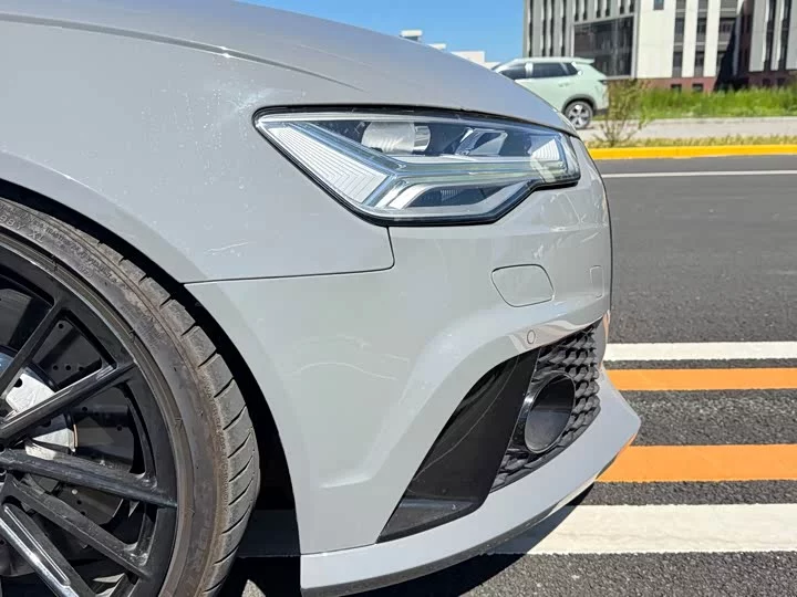 Audi RS 6