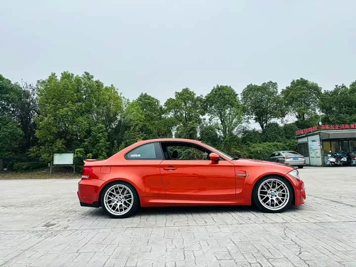 BMW 1 Series M