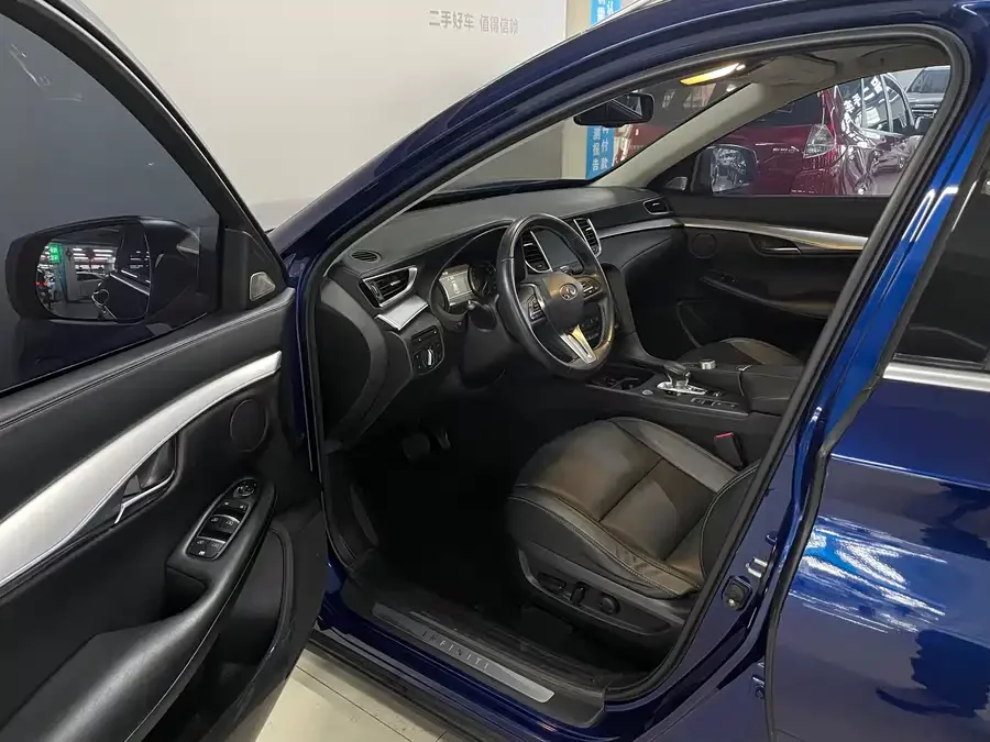 Infiniti QX50