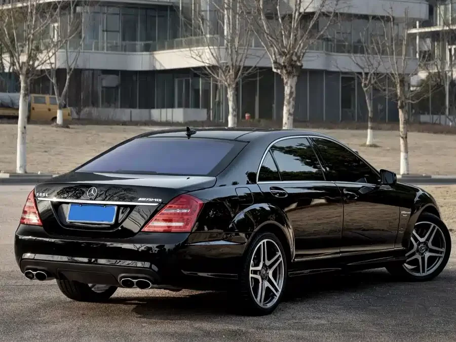 Mercedes Benz S-Class AMG