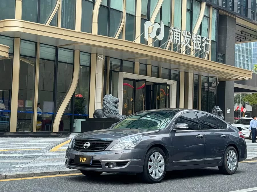 Nissan Teana