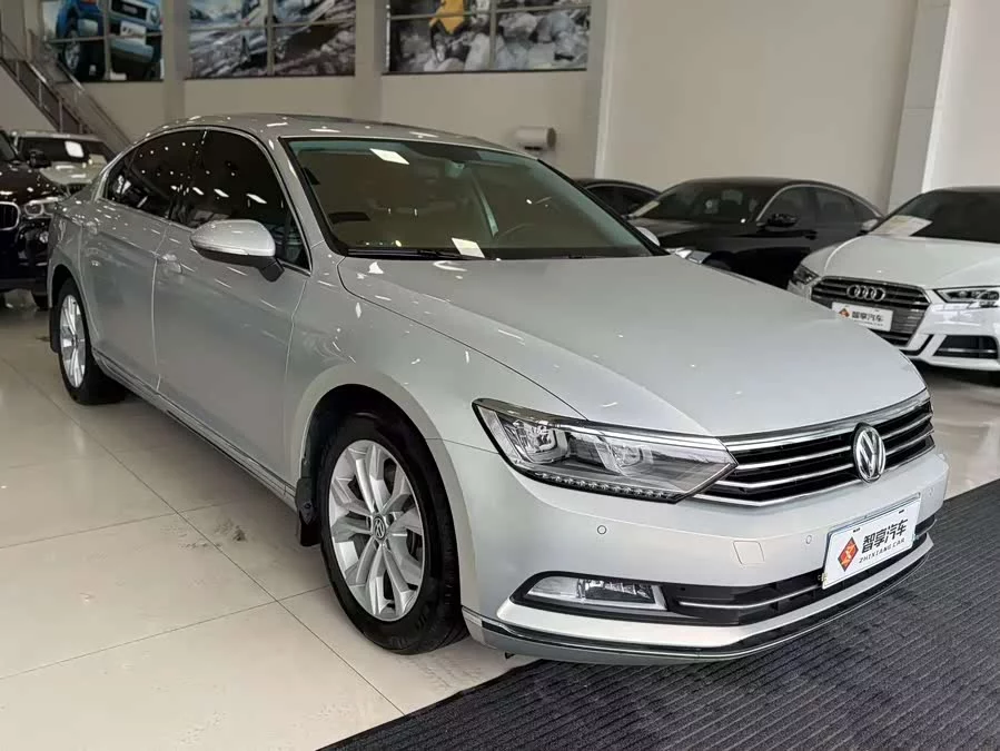 Volkswagen Magotan