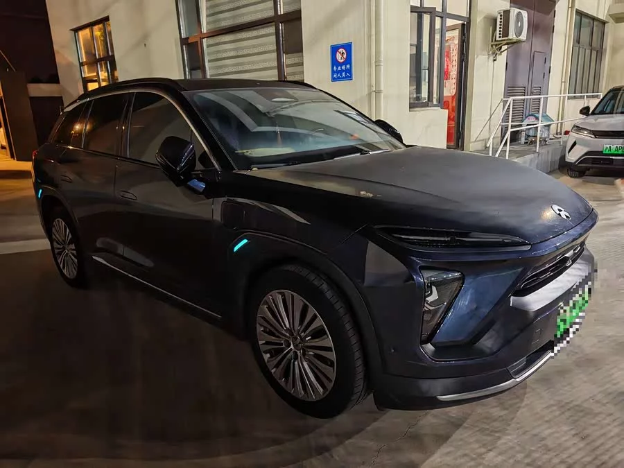 NIO ES6