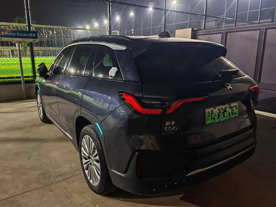 NIO ES6