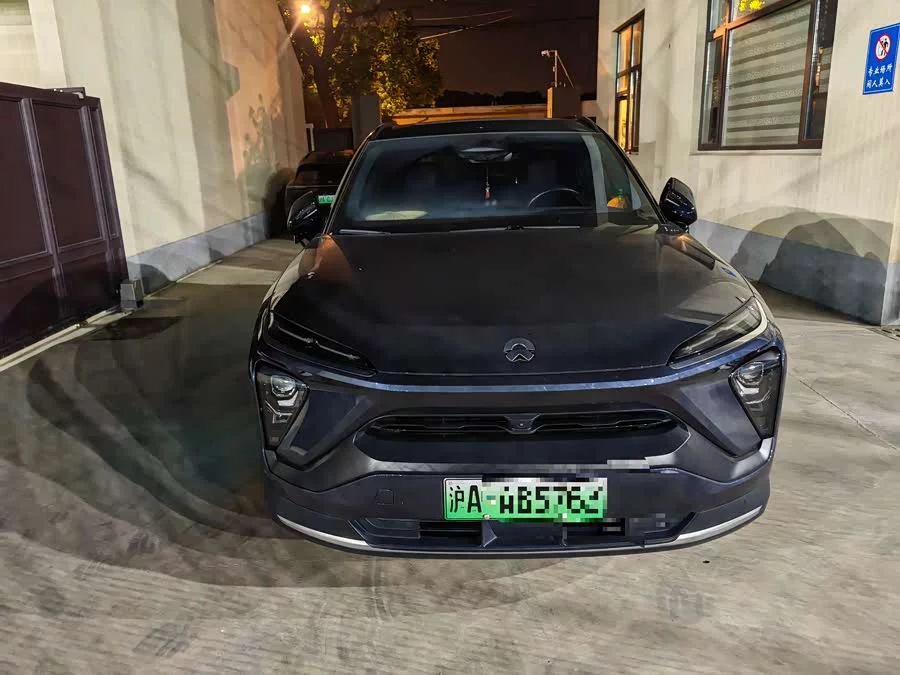 NIO ES6
