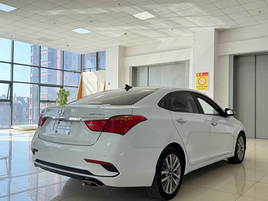 Hyundai Mistra