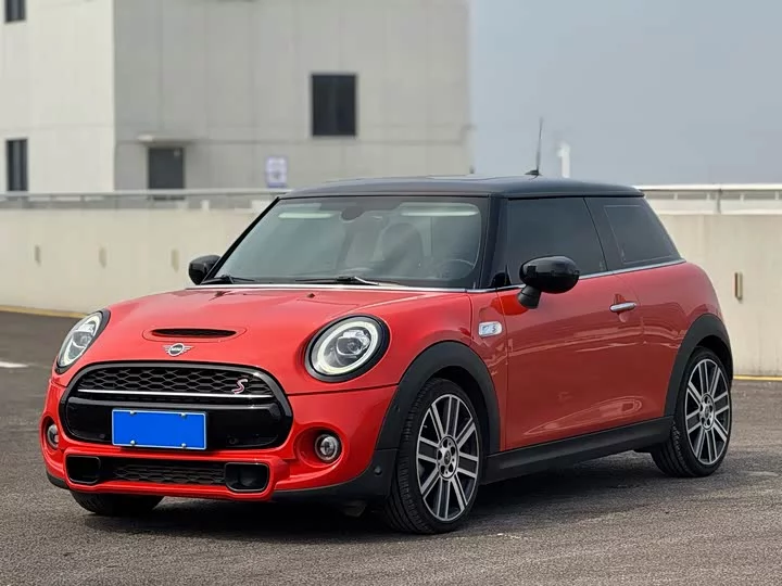 MINI 
