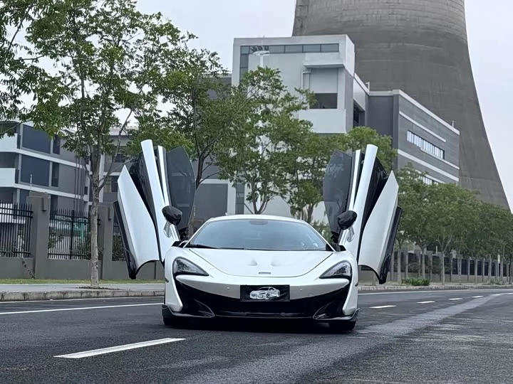 McLaren 540C