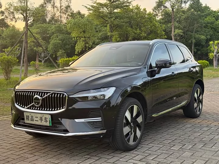 Volvo XC60 Plug-in Hybrid