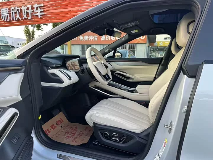 BYD Song L EV