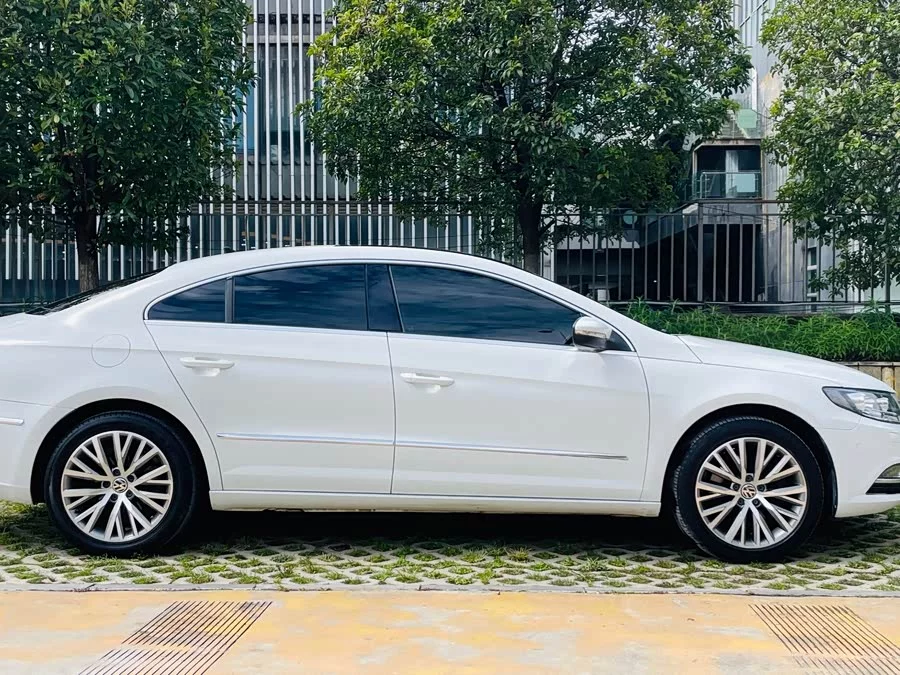 Volkswagen FAW- CC