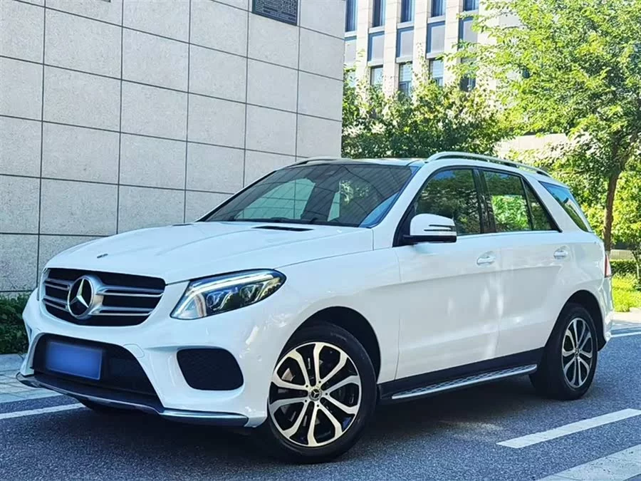 Mercedes Benz GLE (Imported)