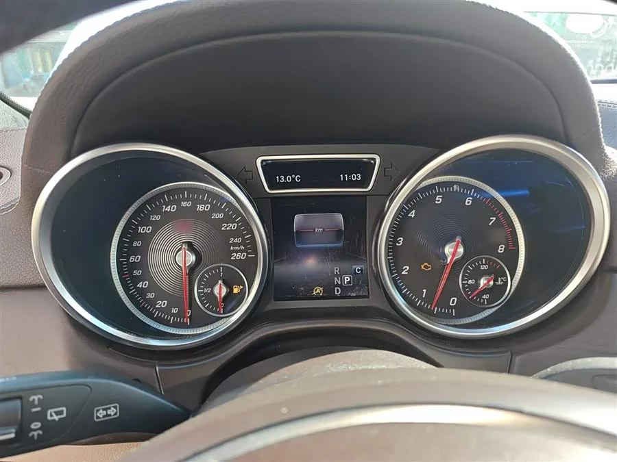 Mercedes Benz GLE (Imported)