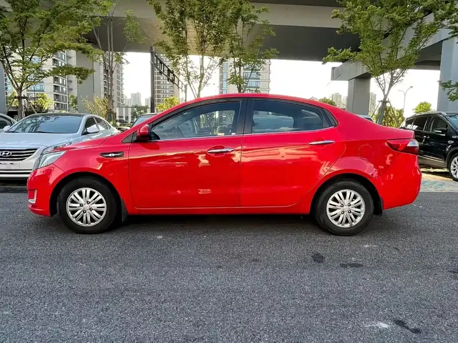 Kia K2