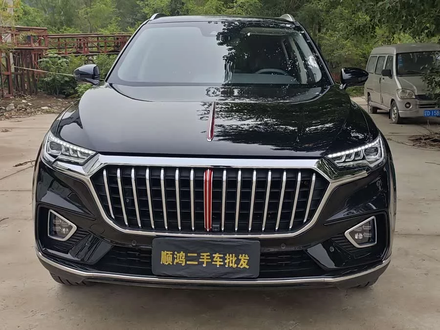 Hongqi HS5
