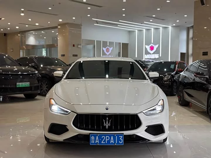 Maserati Ghibli