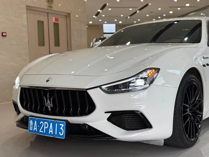 Maserati Ghibli