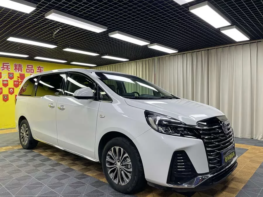 Buick GL8