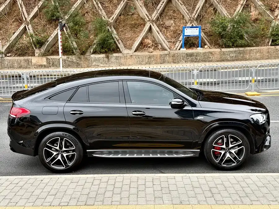 Mercedes Benz GLE Coupe AMG