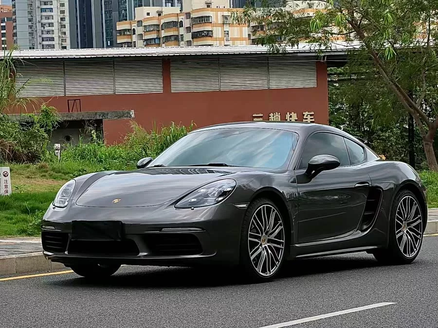 Porsche 718
