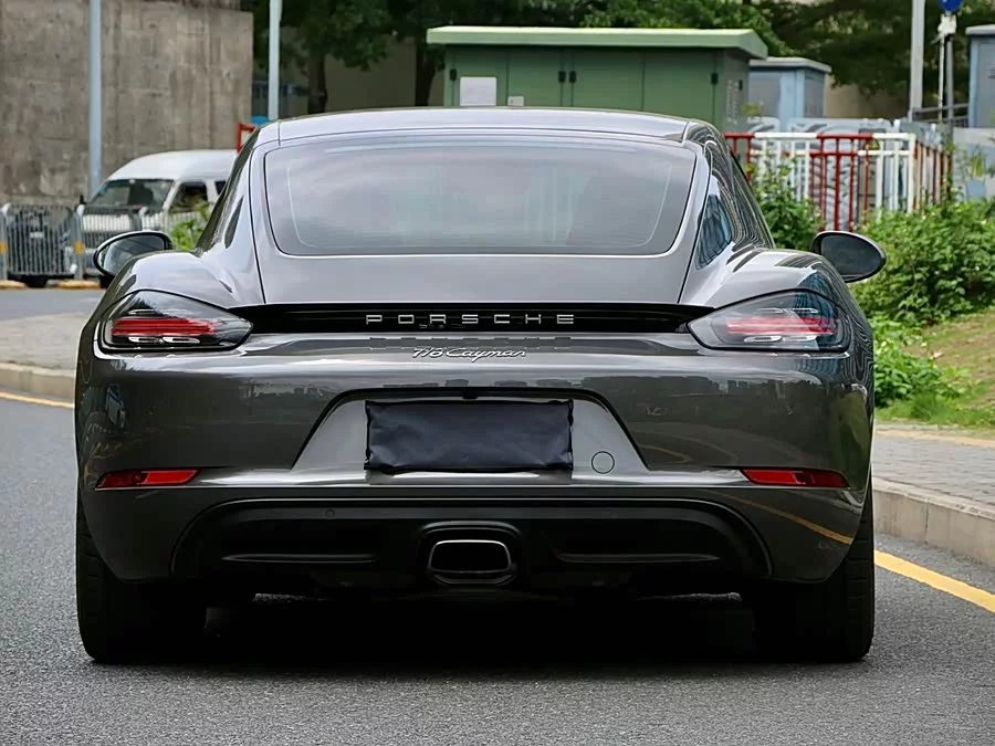 Porsche 718