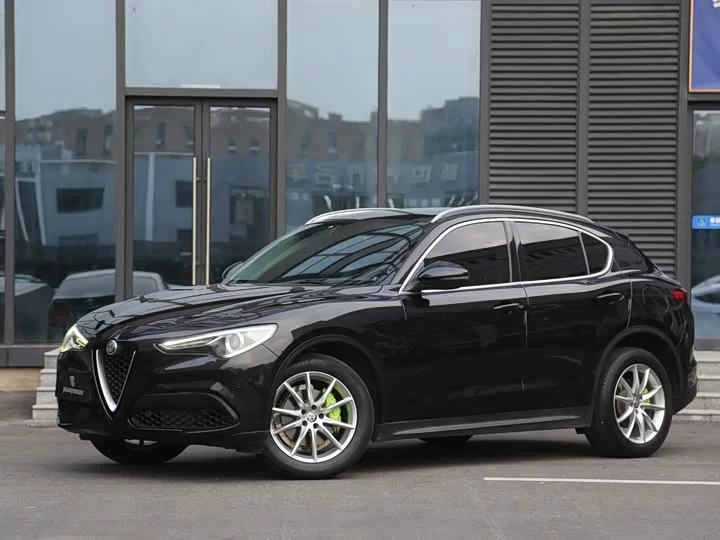 alfa romeo Stelvio